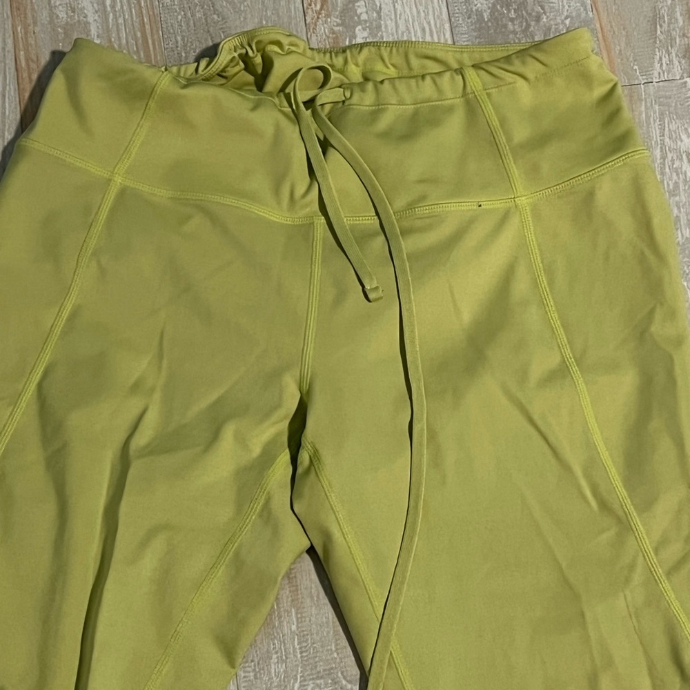 Z by Zella
HW Interval
Run Leggings Celery Green - Picture 3 of 7